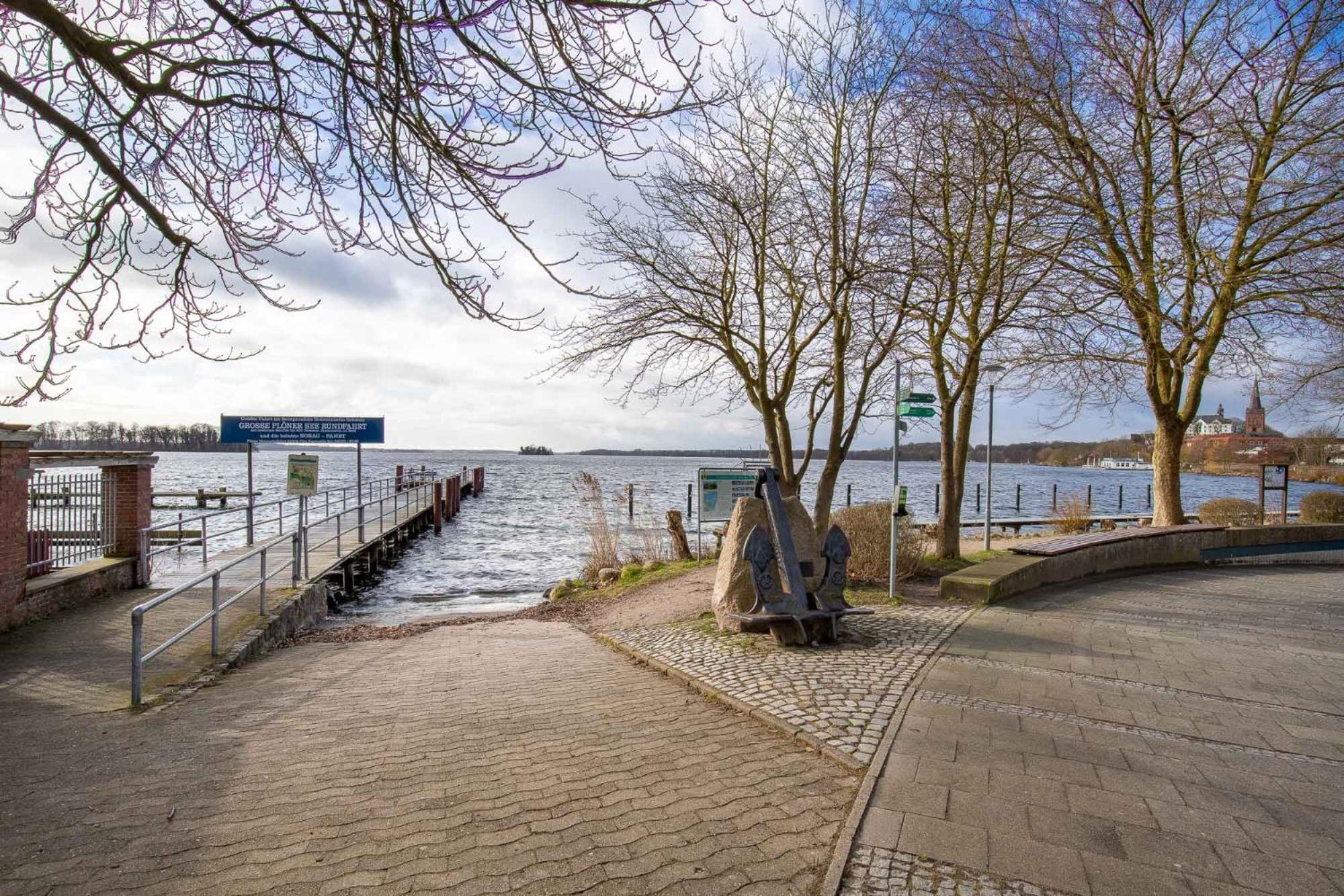 Mooi: Fantastisches Apartment Mit Seeblick Und Stil, Netflix Plön Buitenkant foto